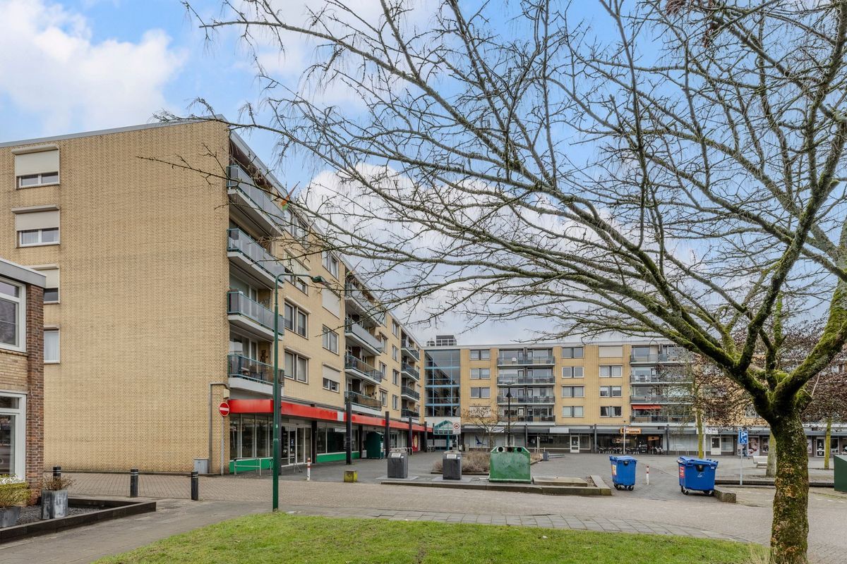 Europaplein 88 Photo Blur 31