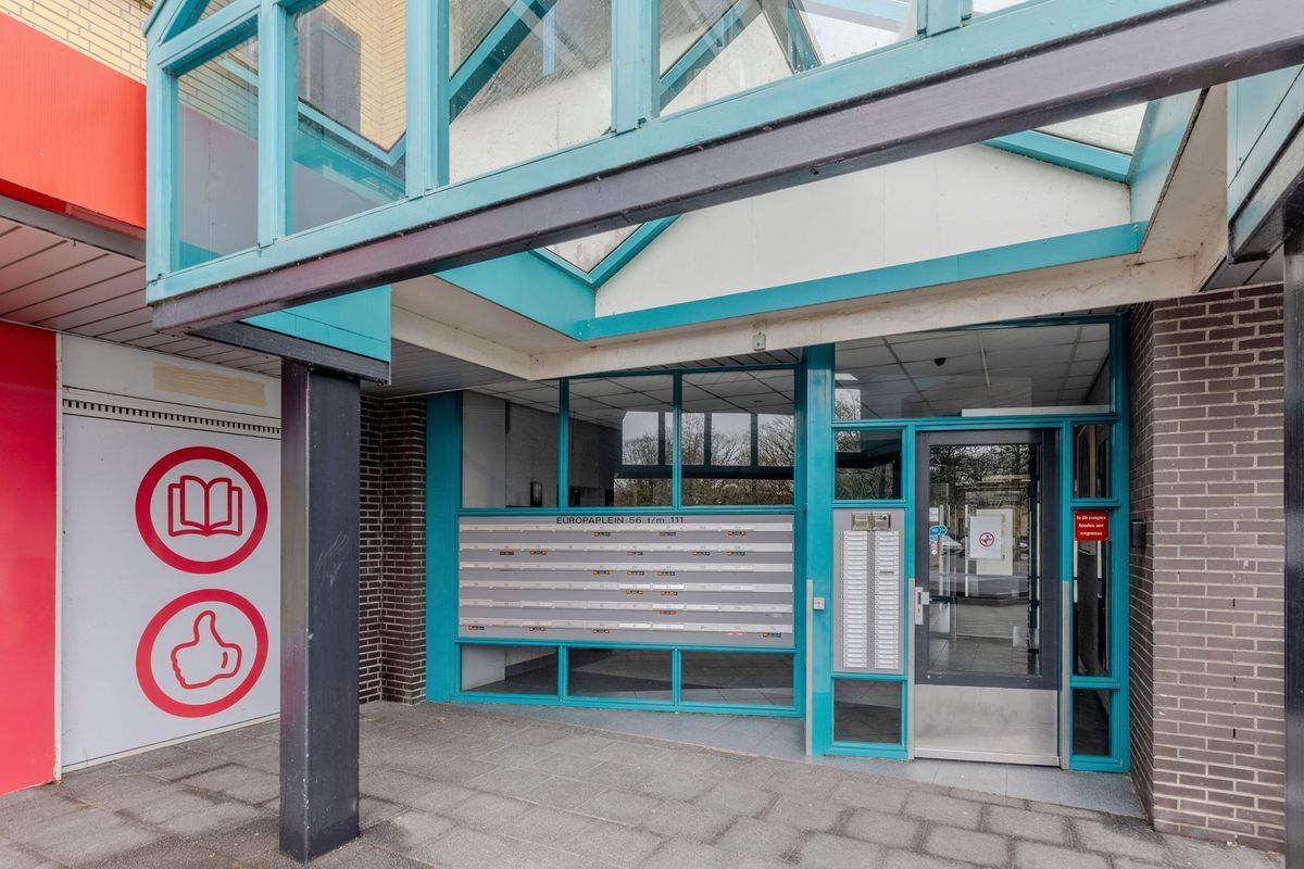 Europaplein 88 Photo Blur 5