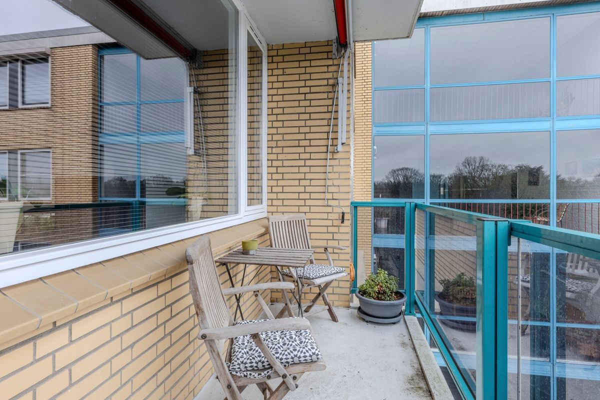 Europaplein 88 Photo Blur 3