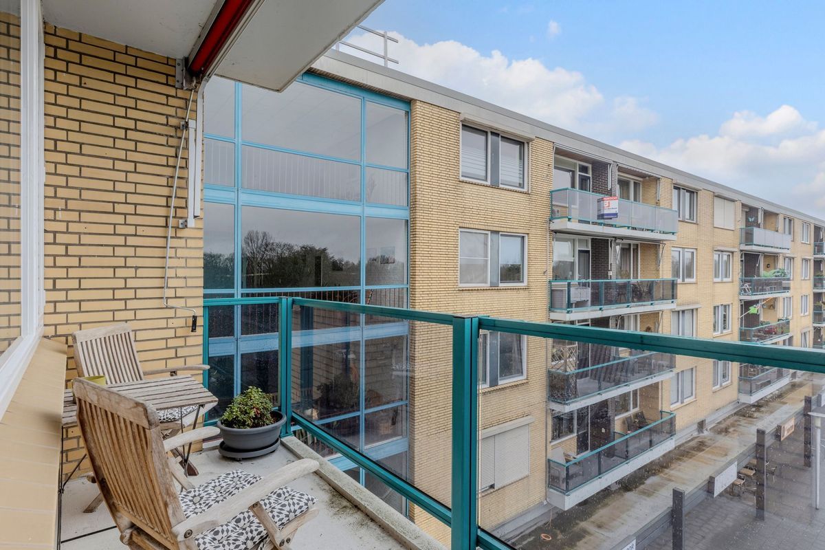 Europaplein 88 Photo Blur 28