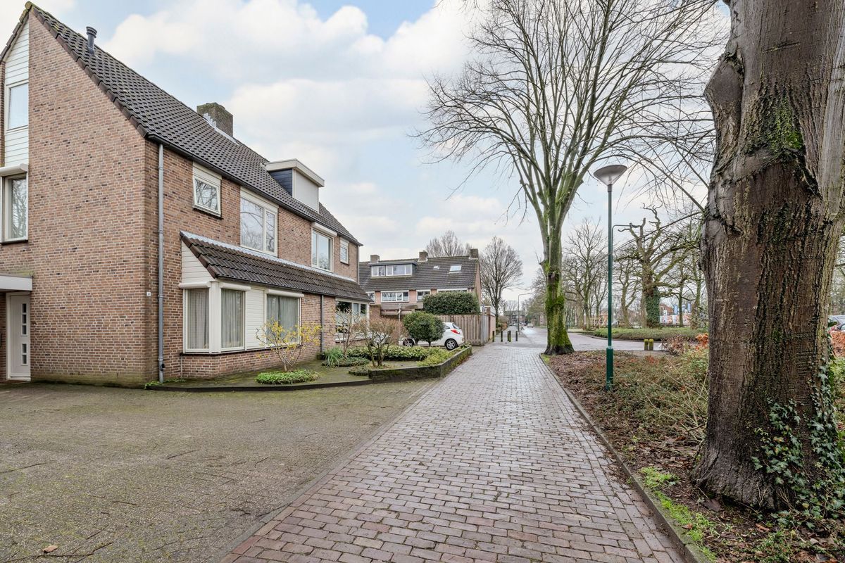 Biezelaar 4 Photo Blur 31