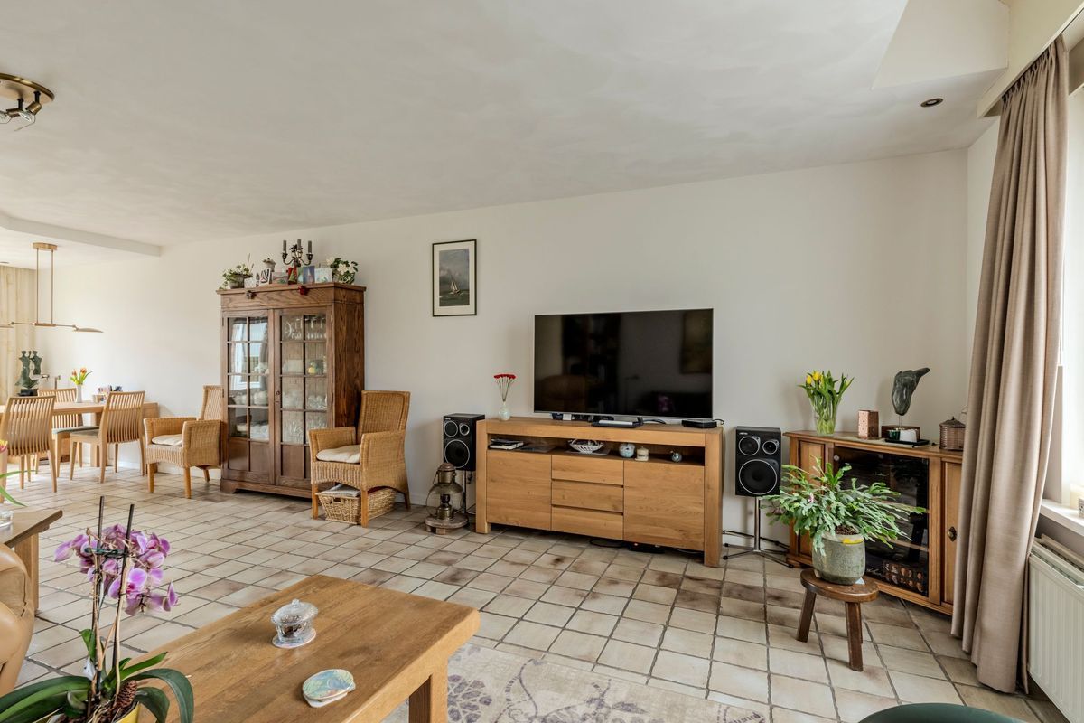 Biezelaar 4 Photo Blur 9