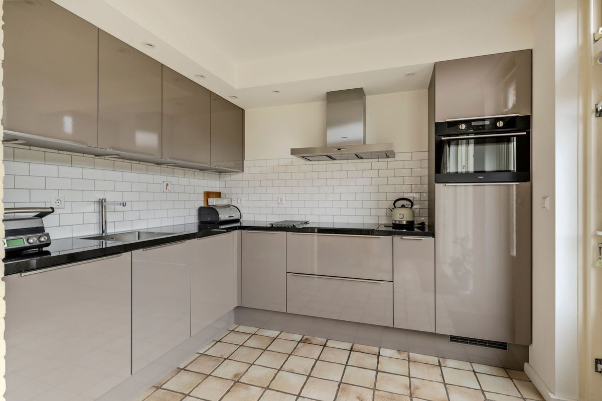 Biezelaar 4 Photo Blur 3