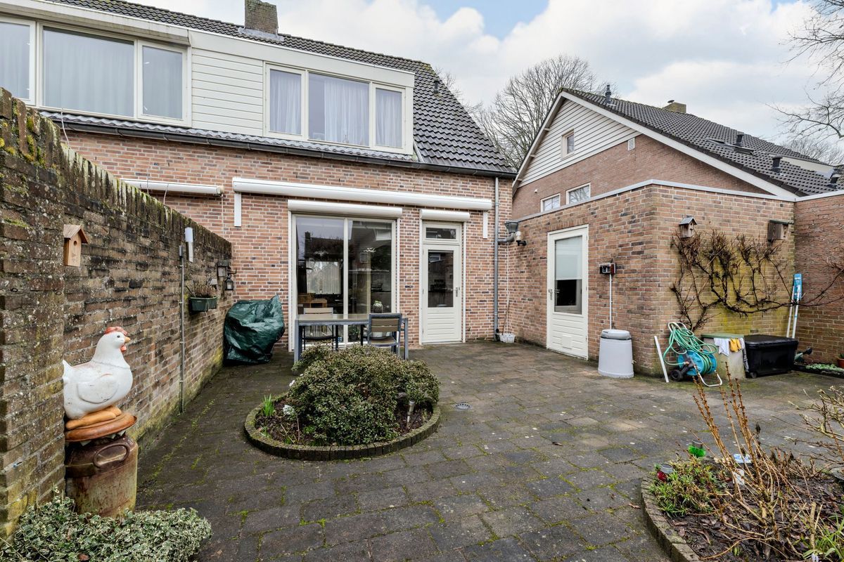 Biezelaar 4 Photo Blur 14