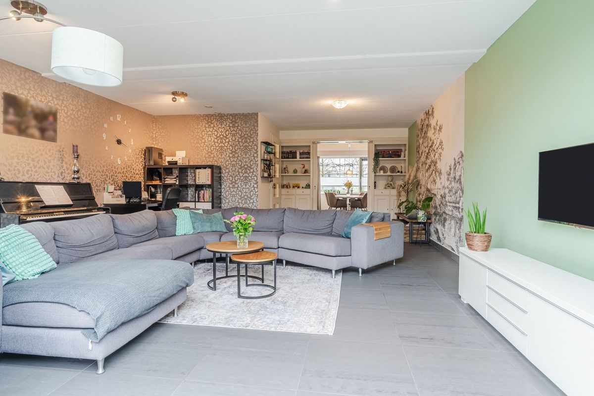 Aakpark 16 Photo Blur 11