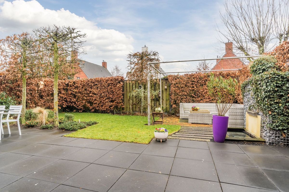 Aakpark 16 Photo Blur 22