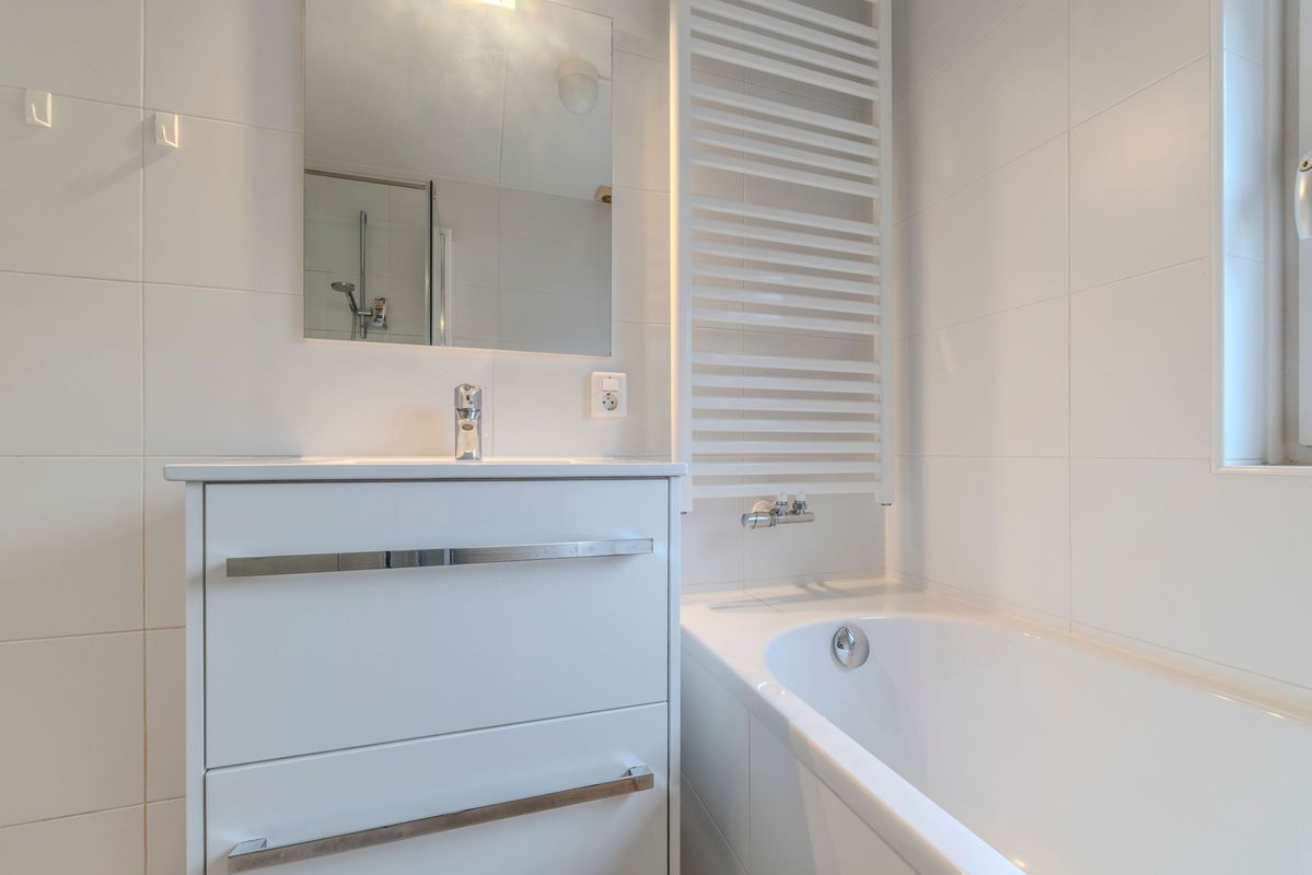 Margrietstraat 2 - B Photo Blur 34