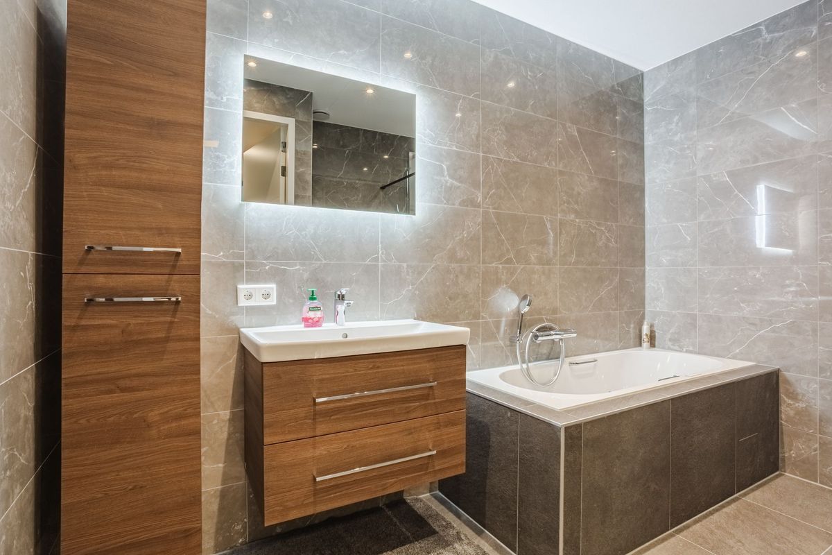 Jonkheer 49 Photo Blur 39