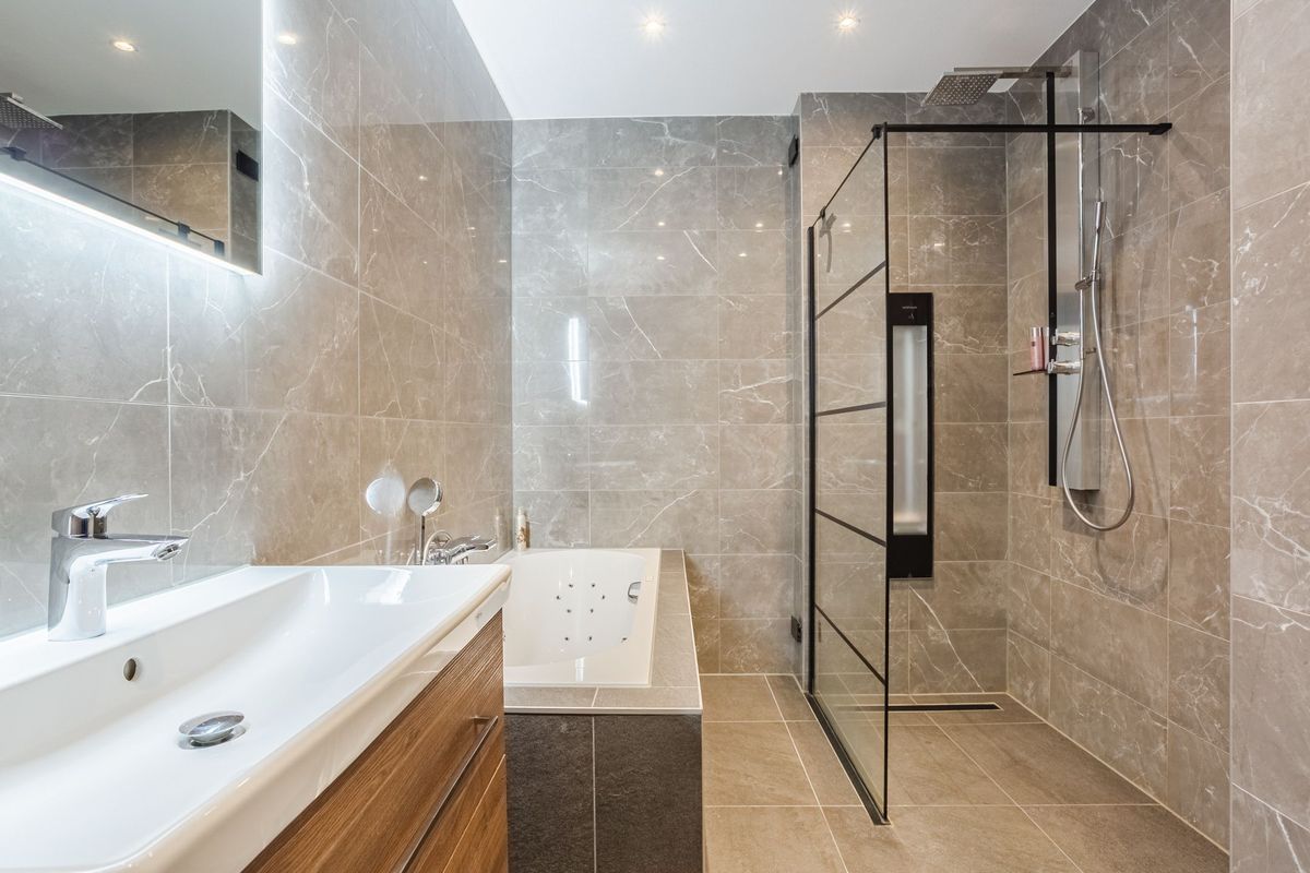 Jonkheer 49 Photo Blur 41