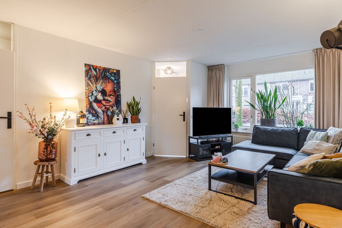 Zaaren 191 Photo Blur 8