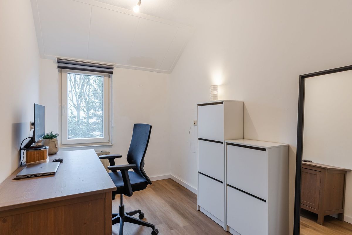 Zaaren 191 Photo Blur 21