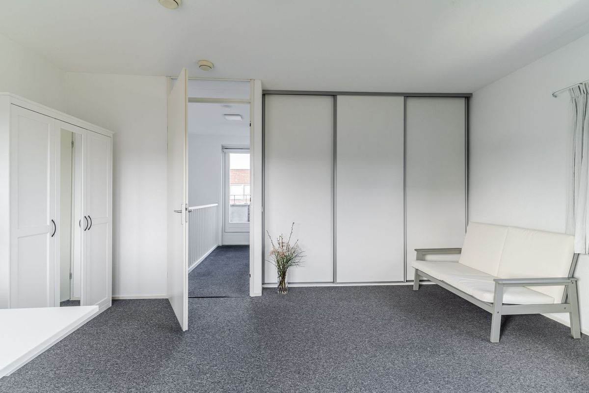 De Terpen 5 Photo Blur 46