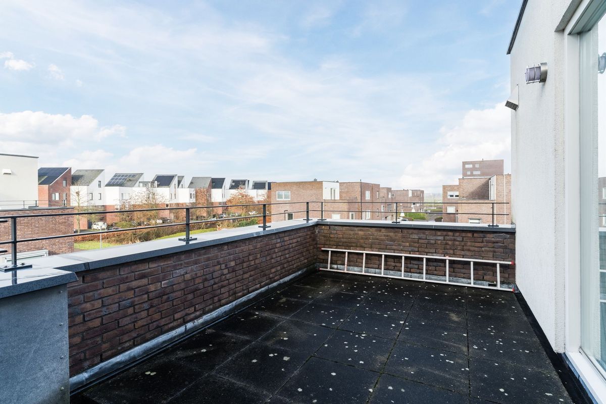 De Terpen 5 Photo Blur 49