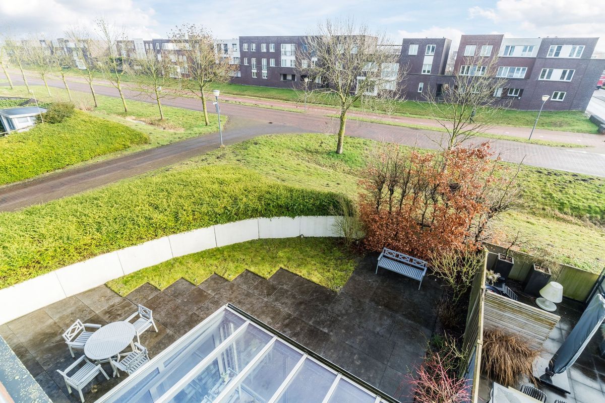 De Terpen 5 Photo Blur 51