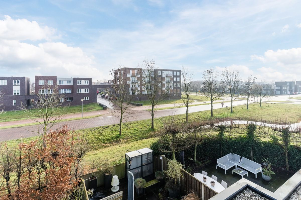 De Terpen 5 Photo Blur 53