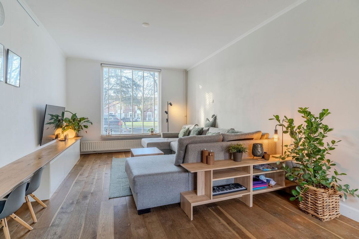 Burgemeester van de Mortelplein 120 Photo Blur 2