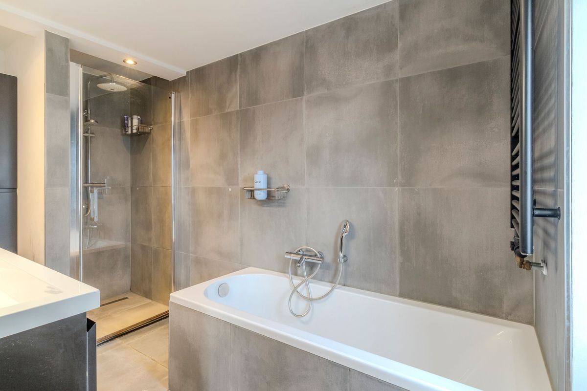 Burgemeester van de Mortelplein 120 Photo Blur 25