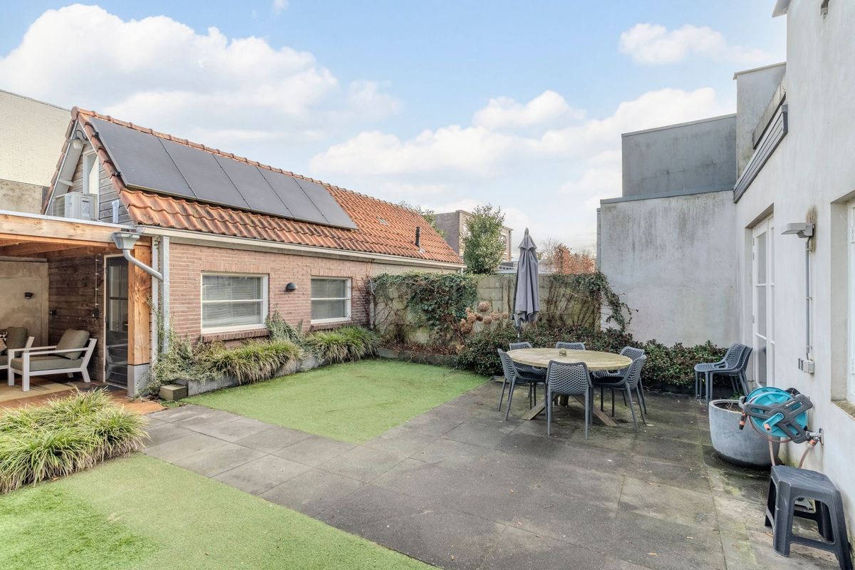 Burgemeester van de Mortelplein 120 Photo Blur 43