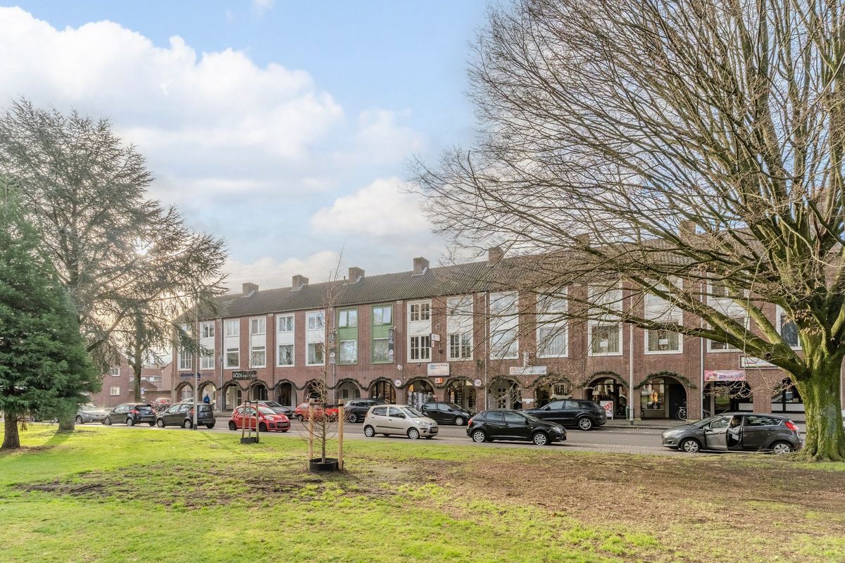 Burgemeester van de Mortelplein 120 Photo Blur 59