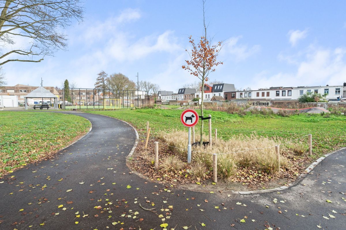 Oosterstraat 7 Photo Blur 33