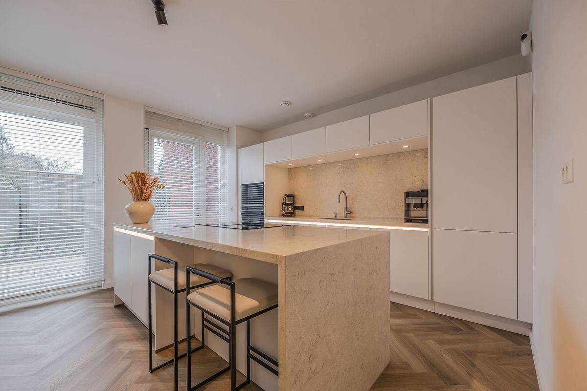 Trompstraat 27 Photo Blur 2