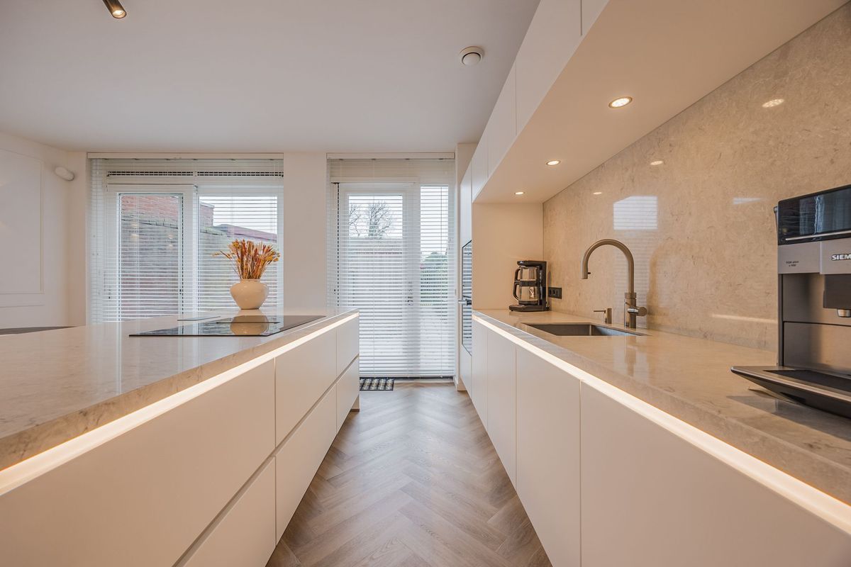 Trompstraat 27 Photo Blur 10