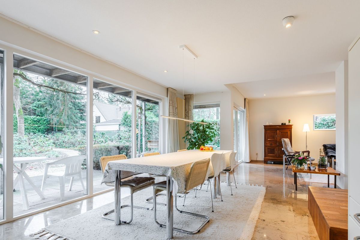 Atalanta 30 Photo Blur 3