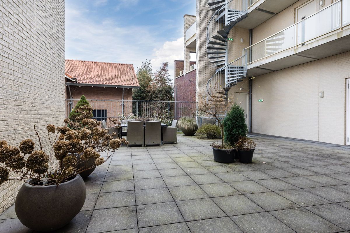 Hoge Ham 95 - N Photo Blur 38