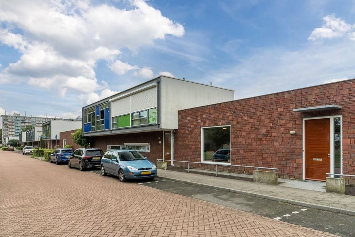 Wethouder van den Eijndenstraat 12 Photo Blur 30