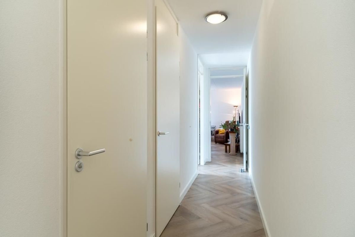 Wethouder van den Eijndenstraat 12 Photo Blur 14