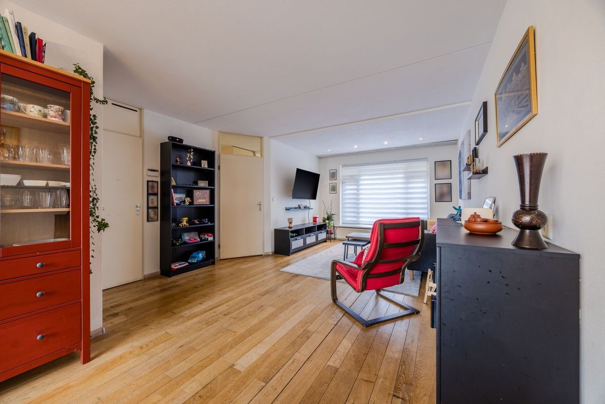 Charley Tooropstraat 36 Photo Blur 8