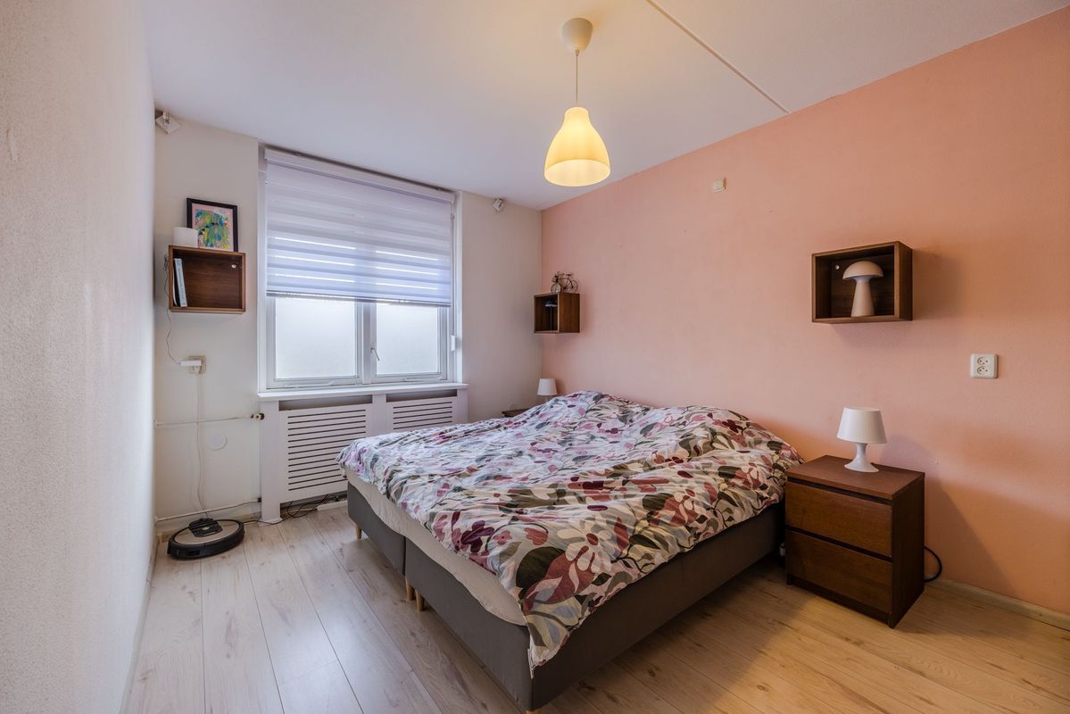 Charley Tooropstraat 36 Photo Blur 24