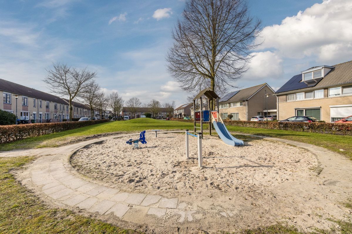 Charley Tooropstraat 36 Photo Blur 44