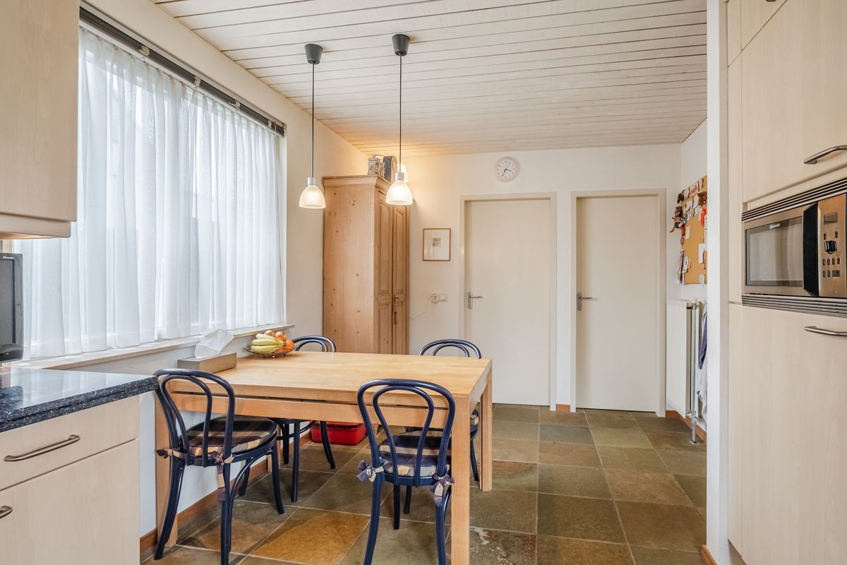 Nimrodel 17 Photo Blur 17