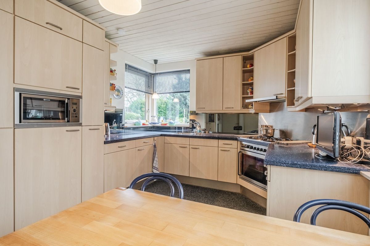 Nimrodel 17 Photo Blur 16