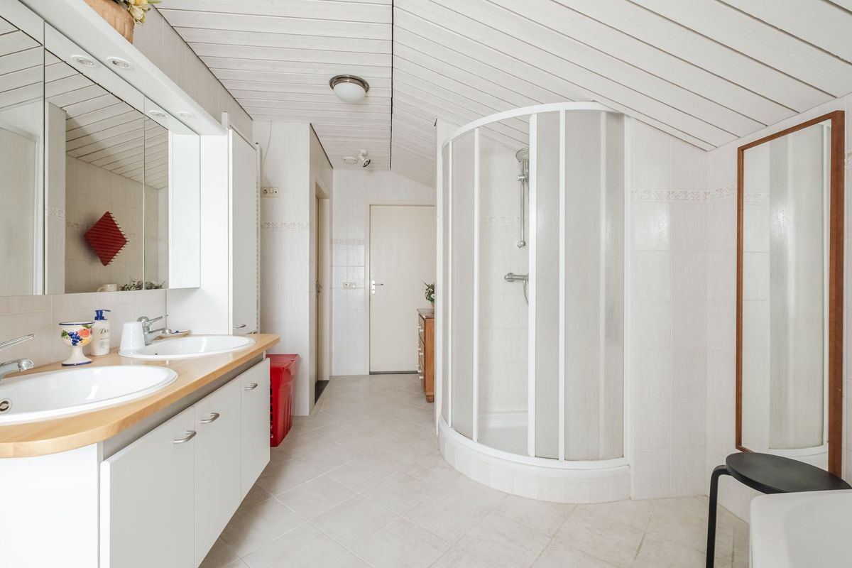 Nimrodel 17 Photo Blur 34