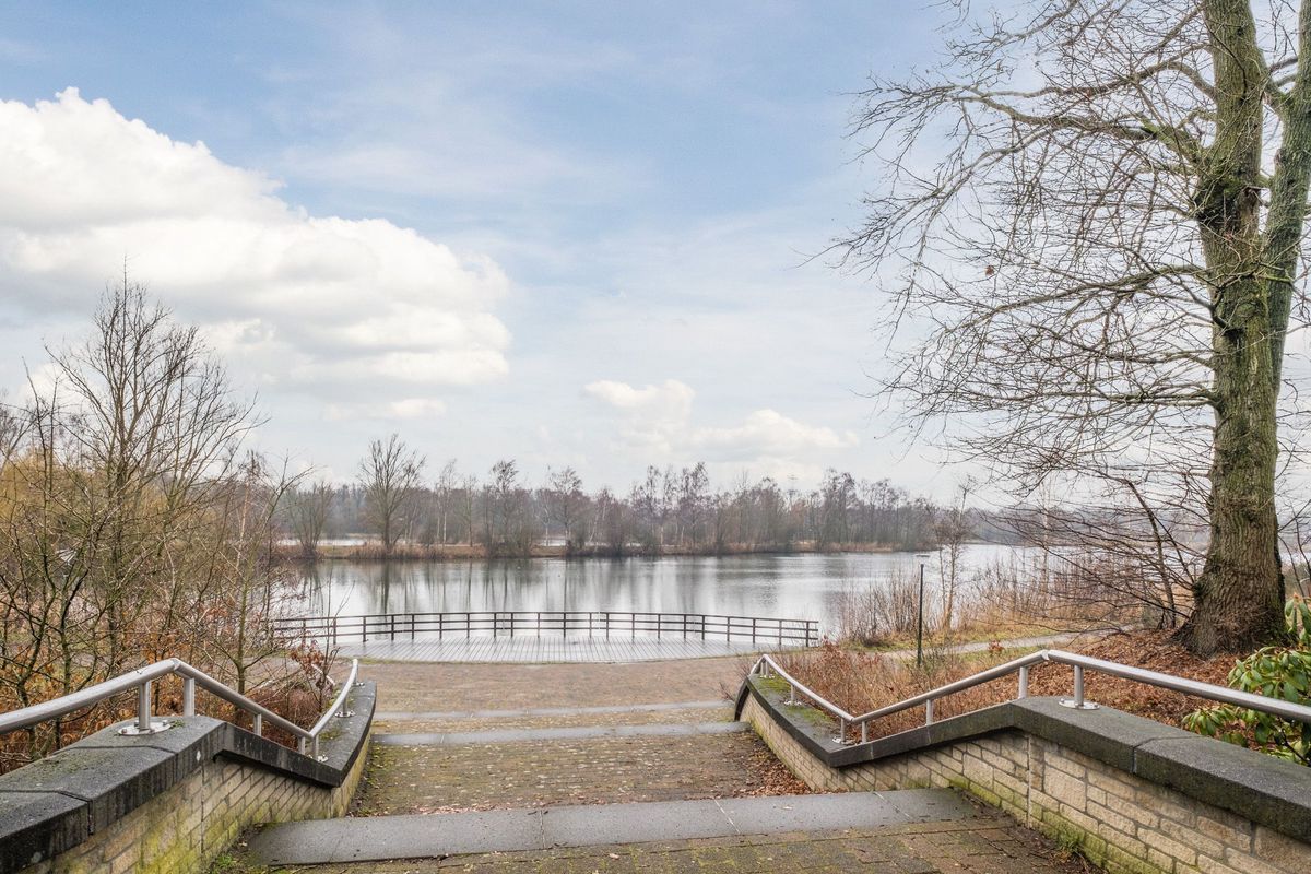 Nimrodel 17 Photo Blur 45