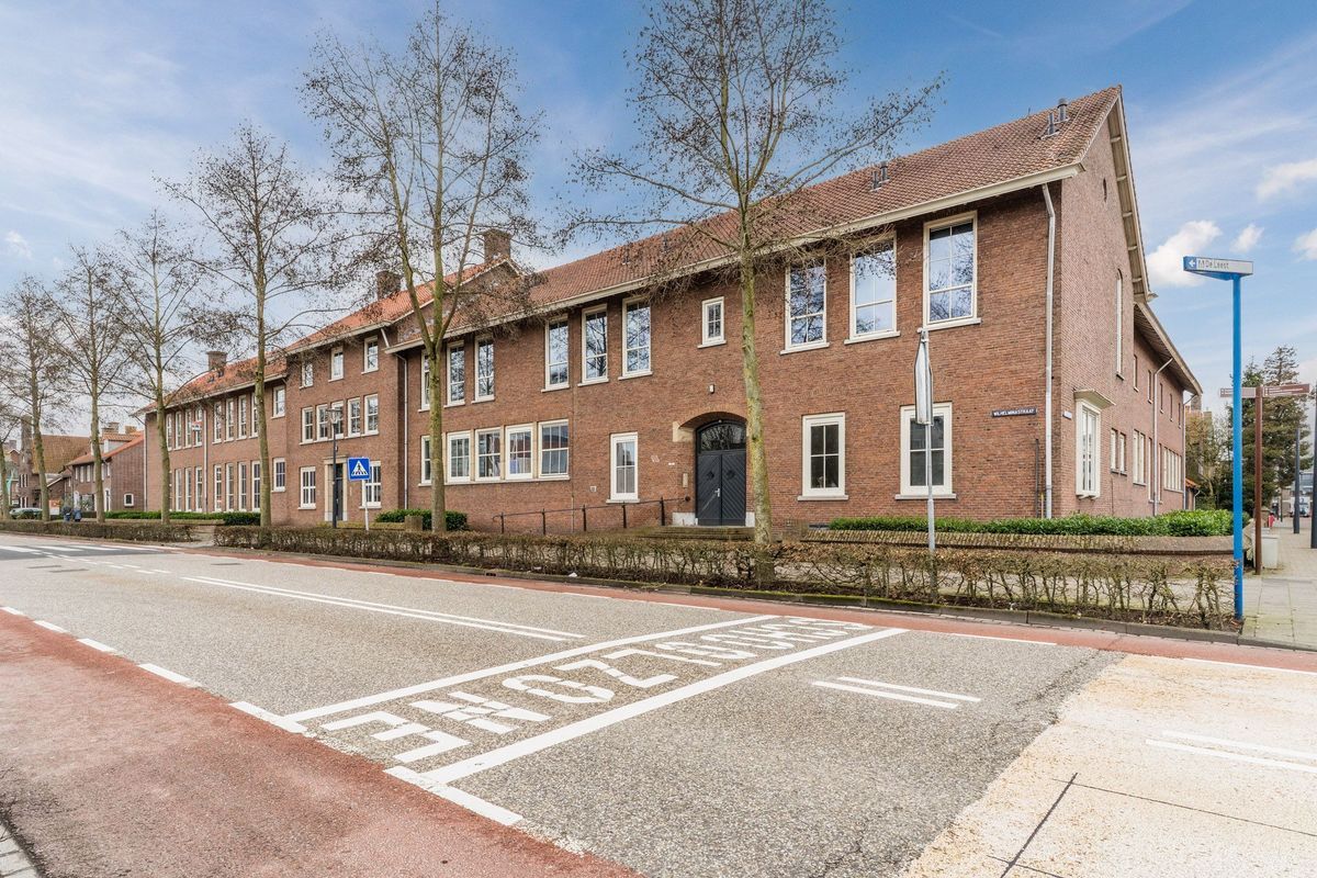 Wilhelminastraat 10 - j Photo Blur 0