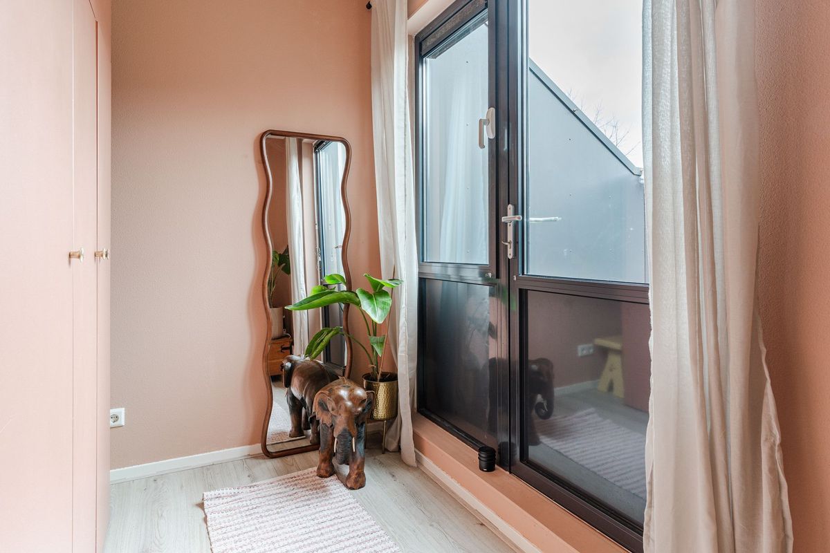 Wilhelminastraat 10 - j Photo Blur 19