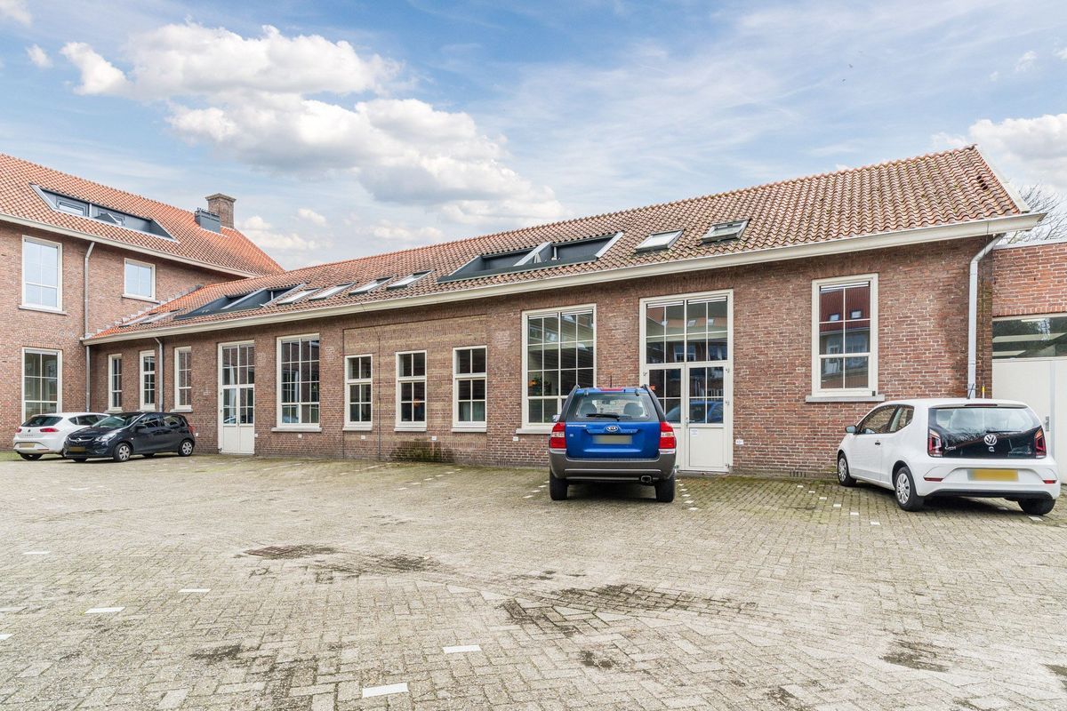 Wilhelminastraat 10 - j Photo Blur 32