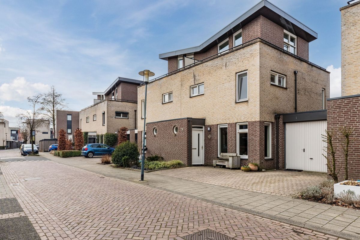 Johanna Naberstraat 9 Photo Blur 48