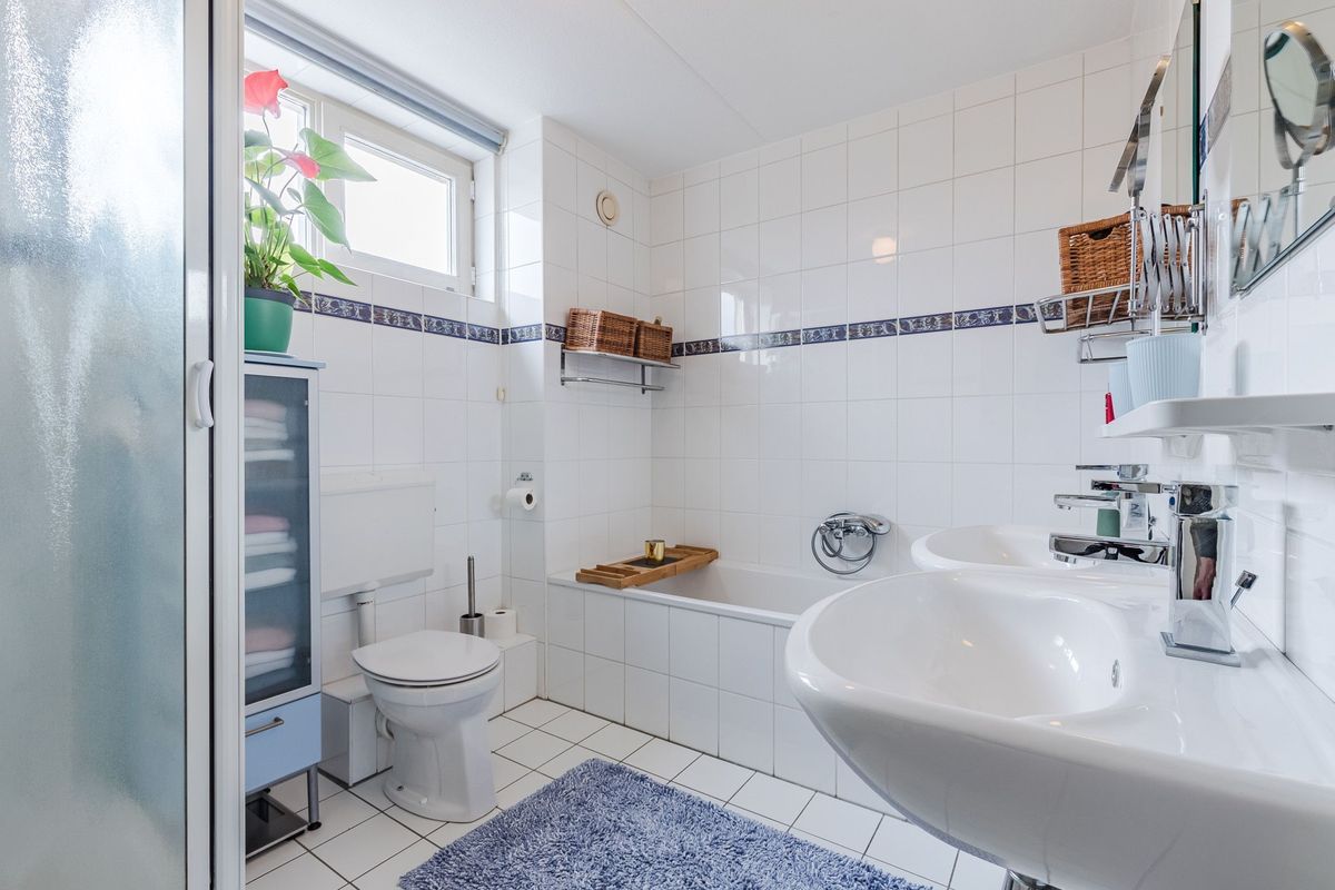 Johanna Naberstraat 9 Photo Blur 32