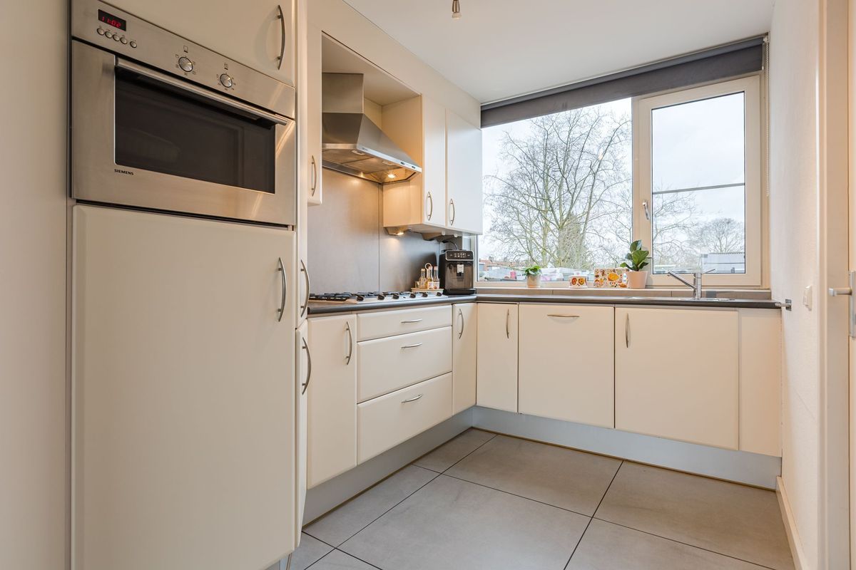 Raadhuisplein 27 Photo Blur 11