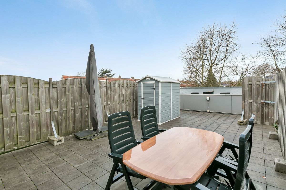 Raadhuisplein 27 Photo Blur 4