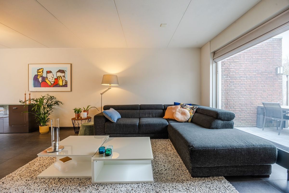 Roodeschoolstraat 105 Photo Blur 4