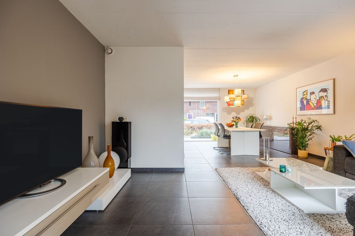 Roodeschoolstraat 105 Photo Blur 3