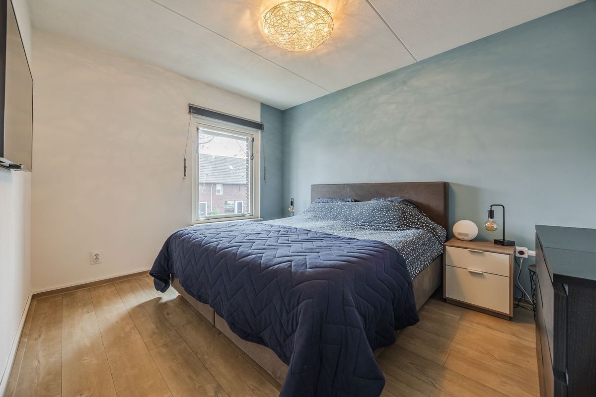 Roodeschoolstraat 105 Photo Blur 13