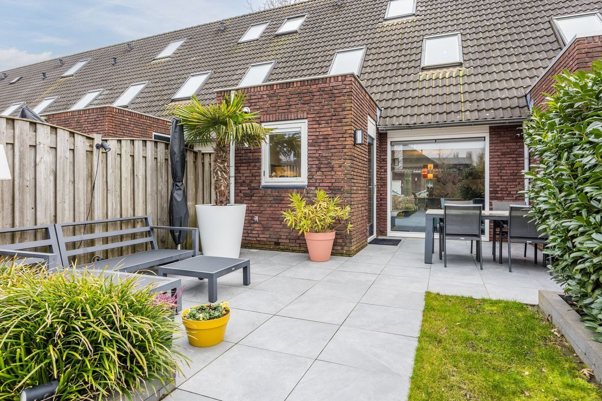 Roodeschoolstraat 105 Photo Blur 29