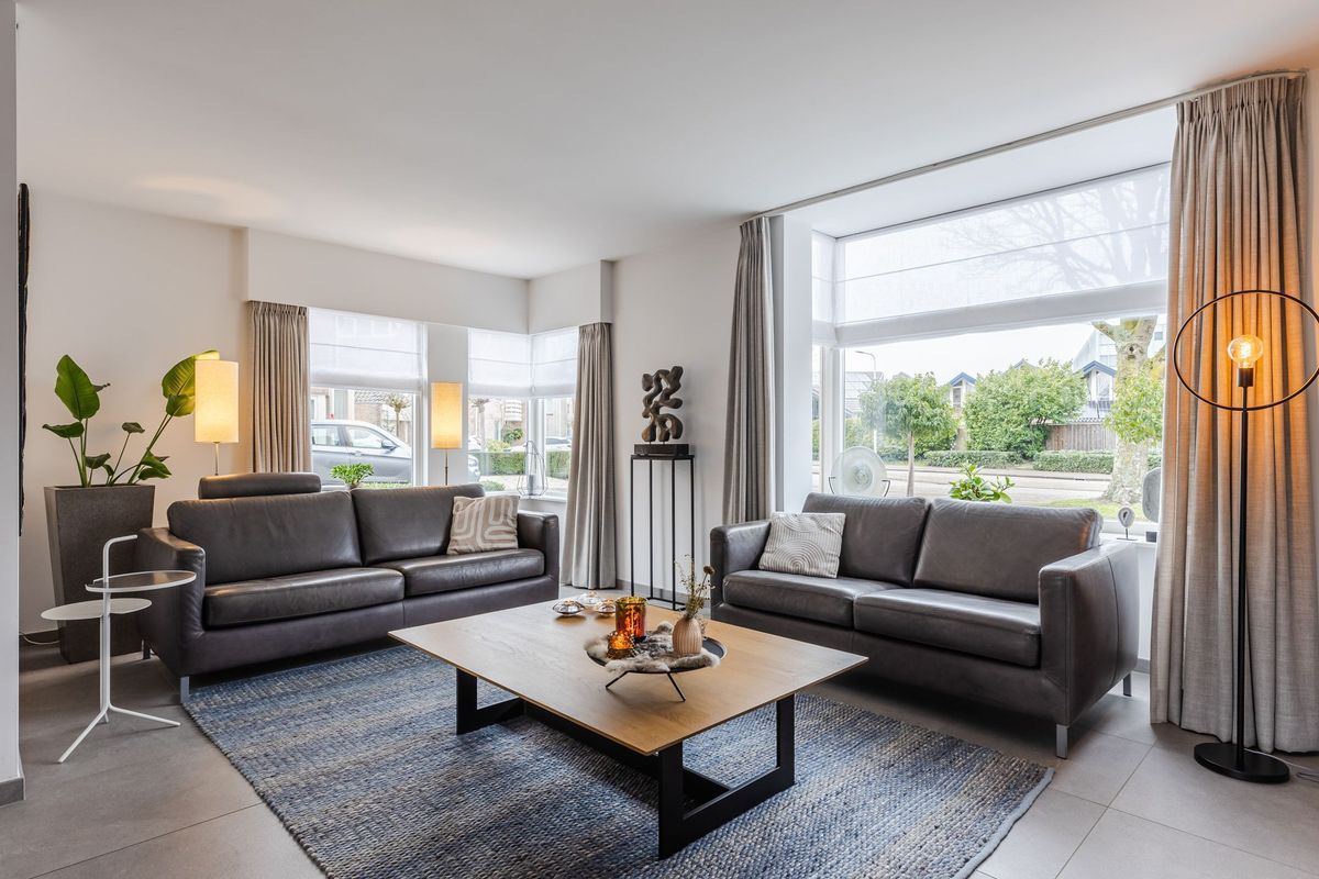 Beeklaan 170 Photo Blur 3