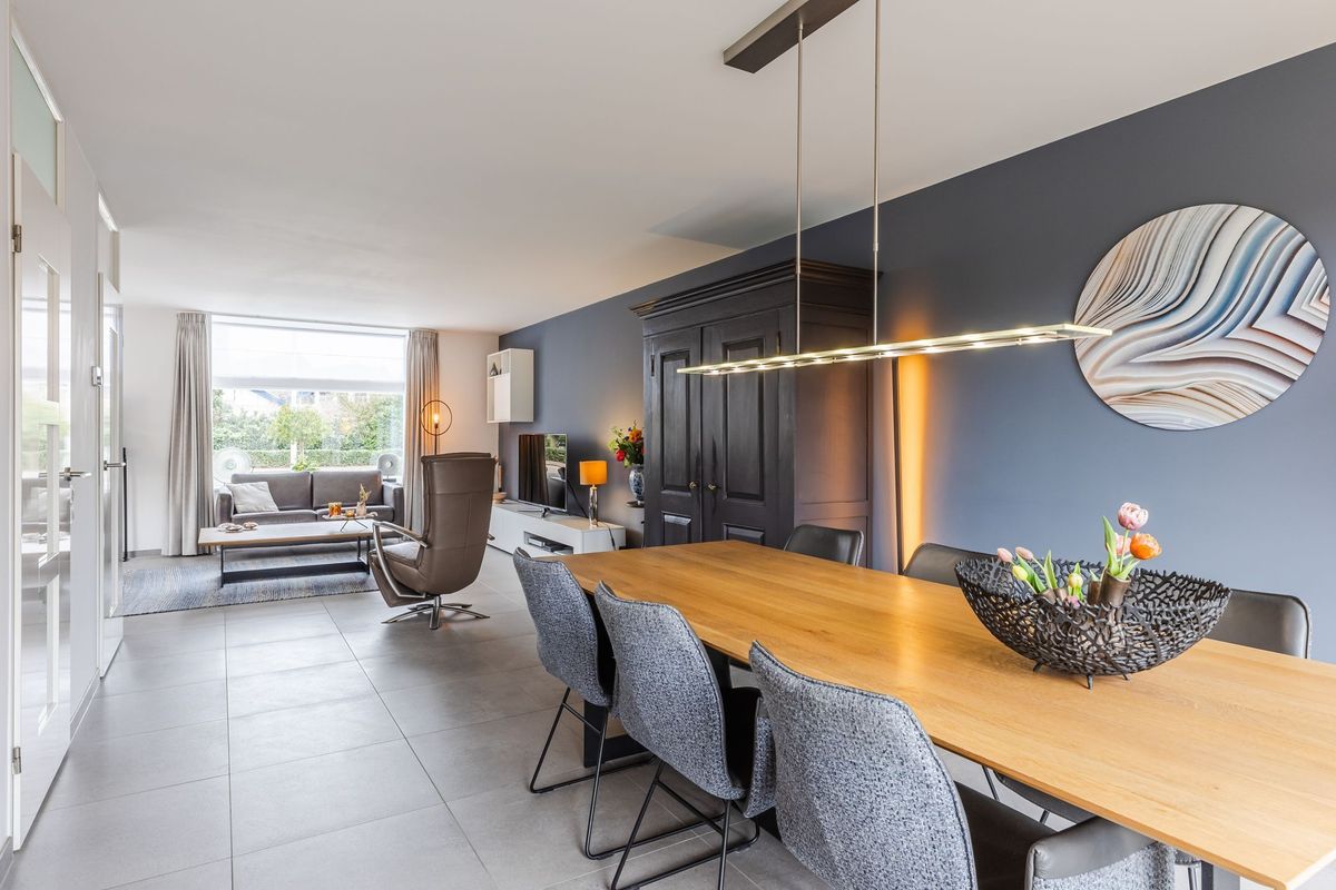 Beeklaan 170 Photo Blur 4